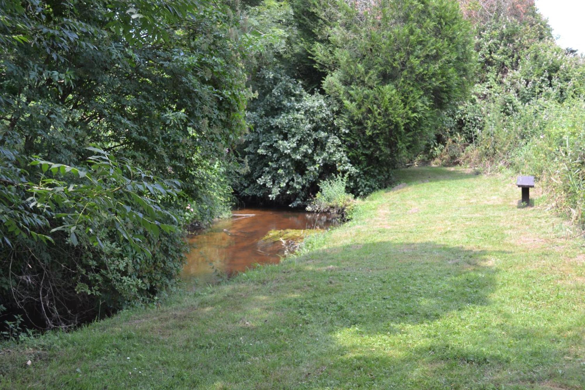 Les Bruyeres B&B Montbron Dış mekan fotoğraf