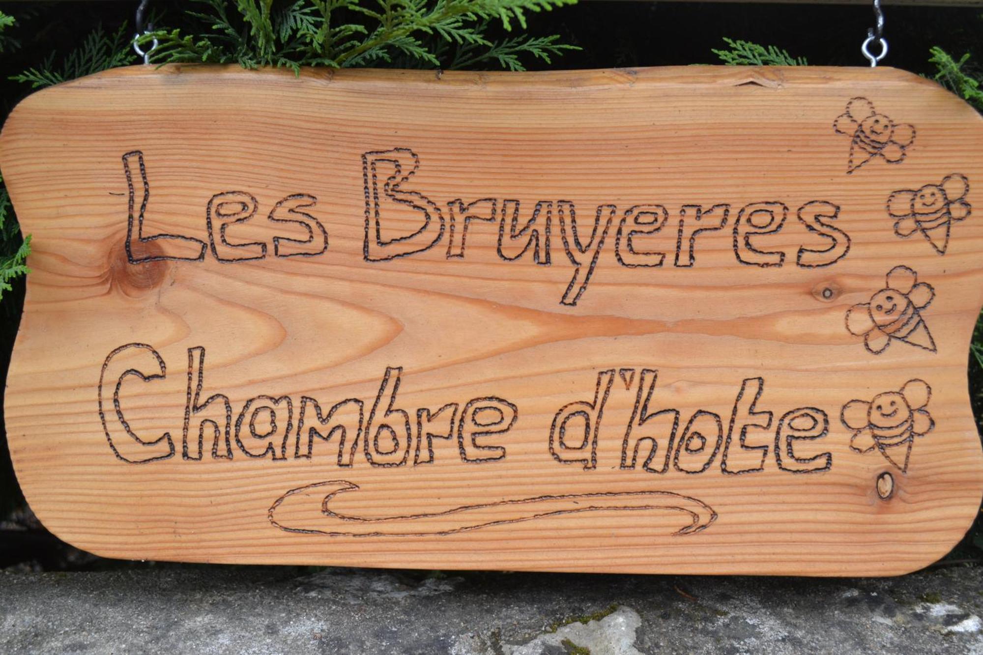 Les Bruyeres B&B Montbron Dış mekan fotoğraf